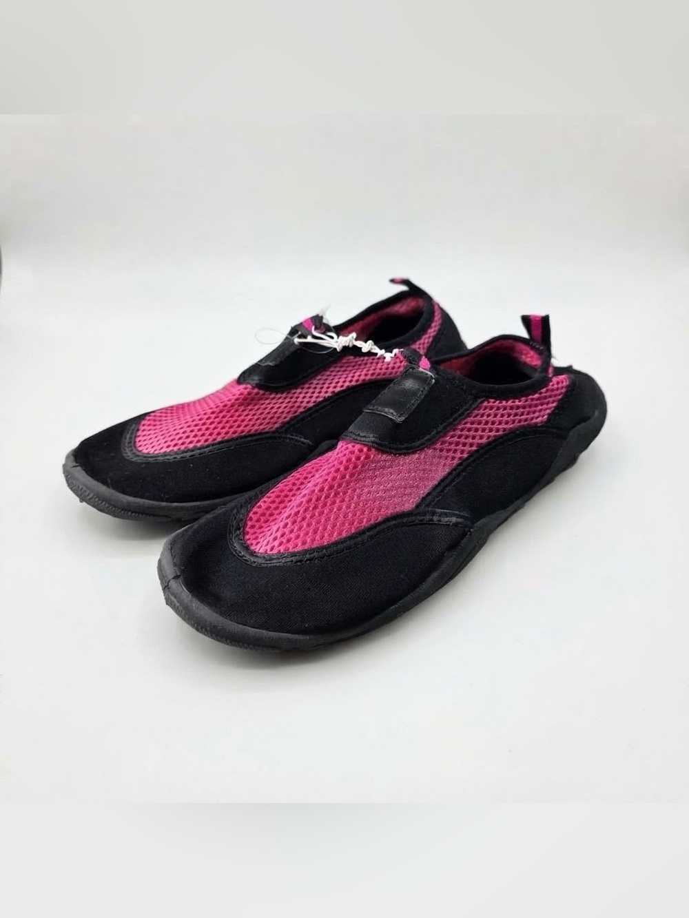 Girls Water Shoes Black Pink Slip On Beach Swim Aqua Shoes Size 9/10